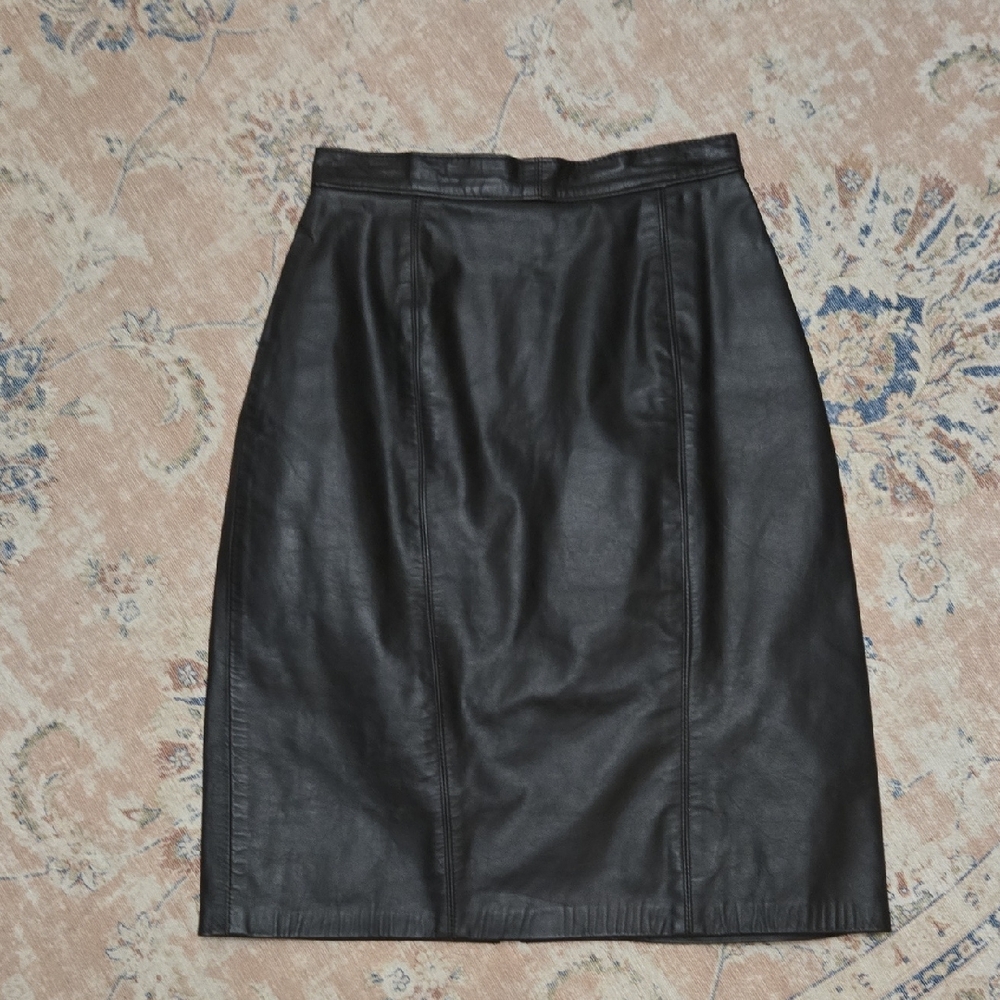 Outerwear By Phoenix Black Leather Pencil Skirt Lined Back Zip & Slit Sz 3/4 EUC
